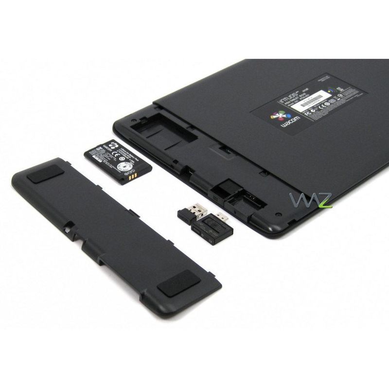 107729-3-tablet_62_x_39_wacom_intuos_pro_pen_touch_small_pth451l_preto_box-5
