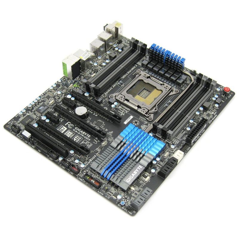 101765-2-placa_me_lga2011_gigabyte_ga_x79_ud5_rev_10_box-5