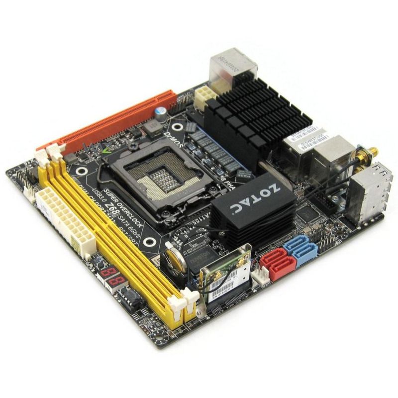 100732-2-placa_me_s1155_zotac_z68itx_a_e_288_fa198_002zt_box-5