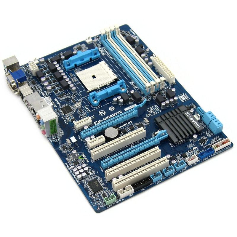 100317-2-placa_me_fm1_gigabyte_ga_a75_d3h_rev_10_box-5