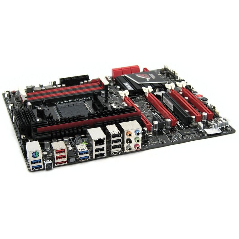 100309-4-placa_me_am3_asus_crosshair_v_formula_box-5