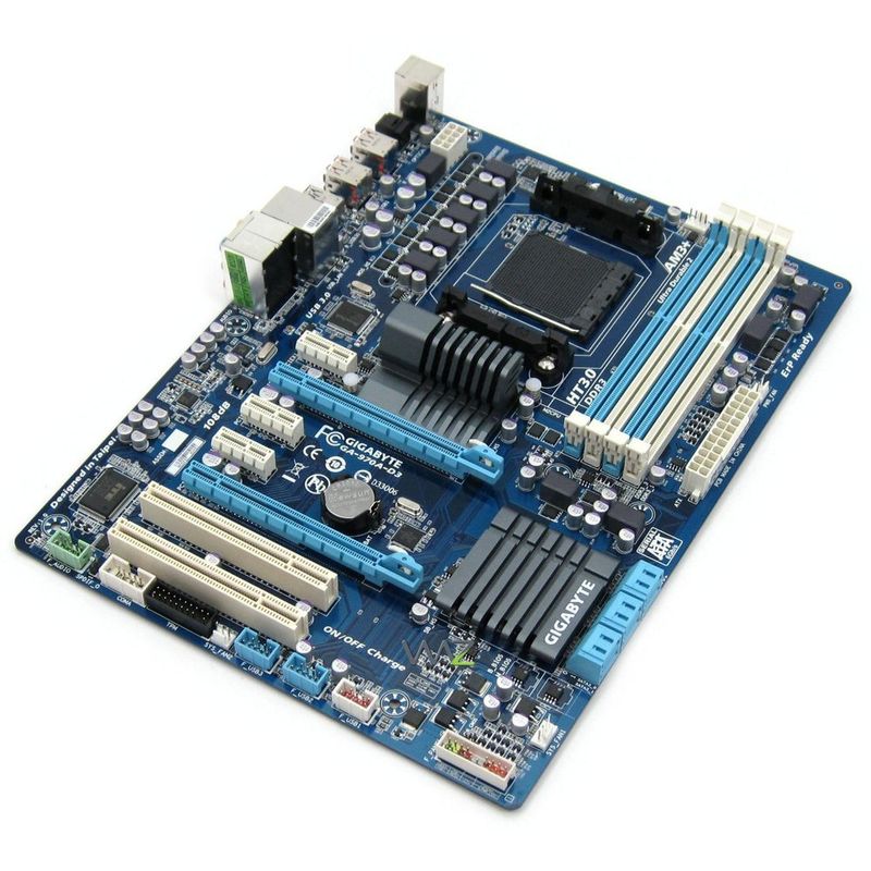 102447-1-placa_me_am3_gigabyte_ga_970a_d3_rev_11_box-5