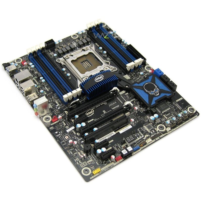 102071-2-placa_me_lga2011_intel_extreme_series_dx79to_box-5