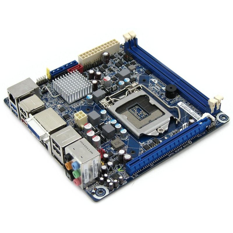 99807-4-placa_me_s1155_intel_media_series_dh67cfb3_box-5