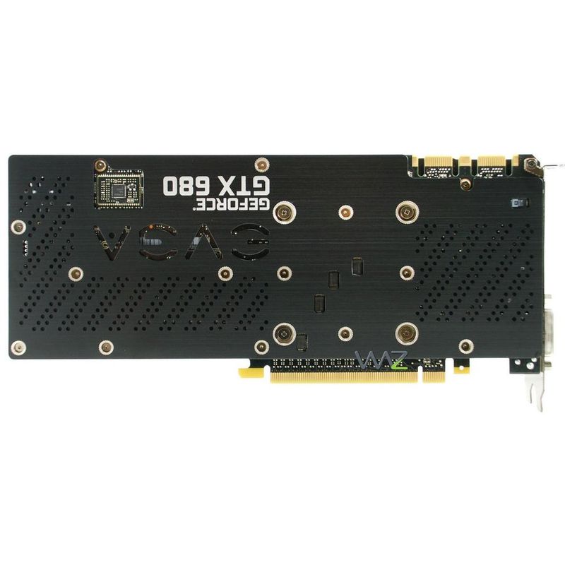 103237-5-placa_de_vdeo_pci_e_nvidia_gtx_680_2gb_256bits_evga_sc_w_backplate_02g_p4_2684_kr_box-5