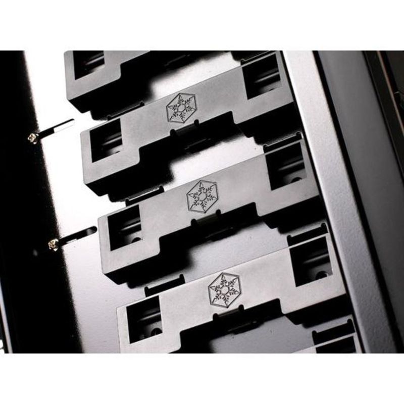 101874-7-gabinete_silverstone_raven_3_preto_sst_rv03b_wa-5