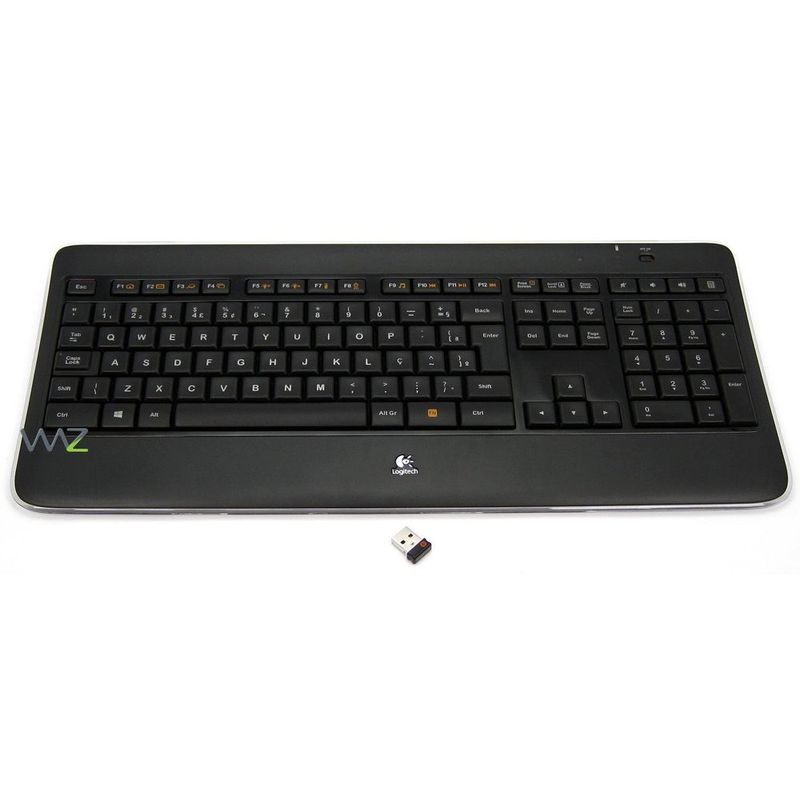 106738-2-teclado_sem_fio_logitech_illuminated_keyboard_k800_preto_920_004439_box-5