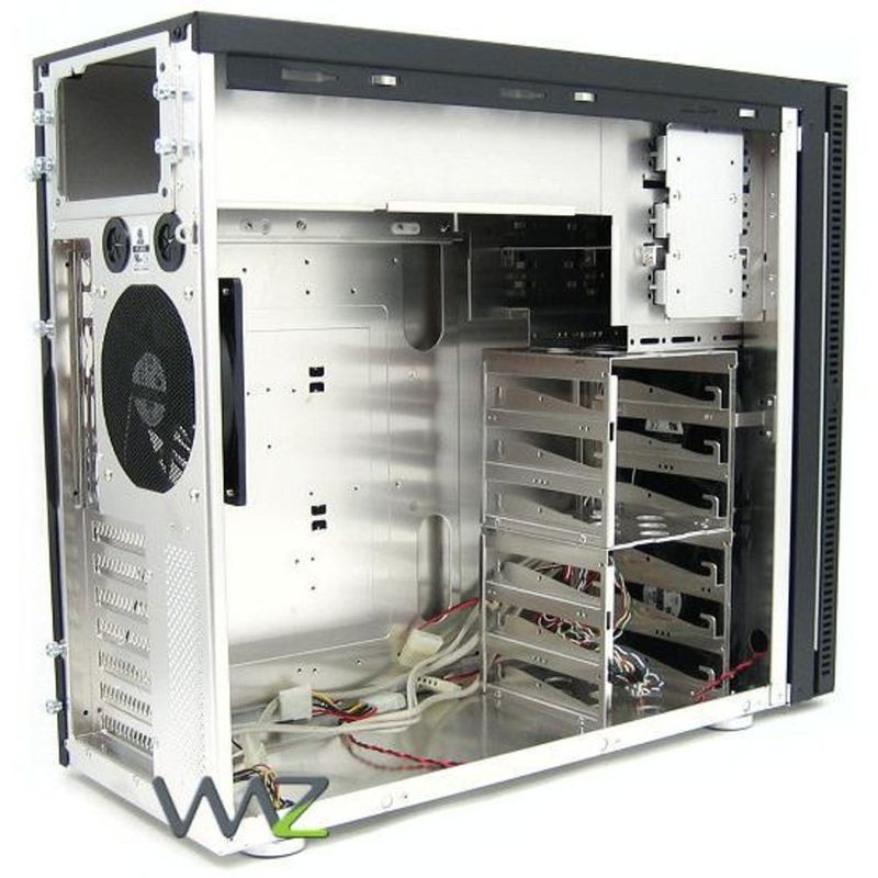 94805-4-gabinete_lian_li_pc_b25_preto_box-5