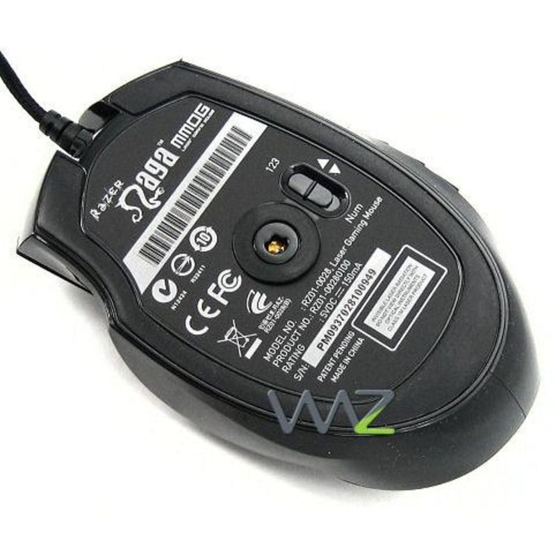 96150-7-mouse_usb_razer_naga_box-5