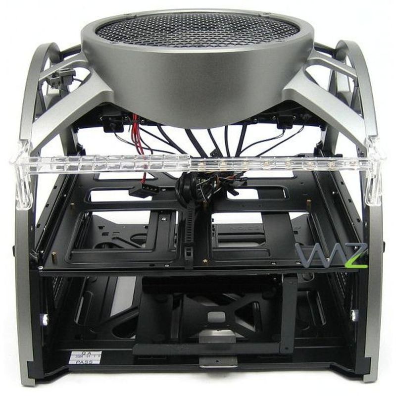 95616-9-gabinete_antec_skeleton_box-5