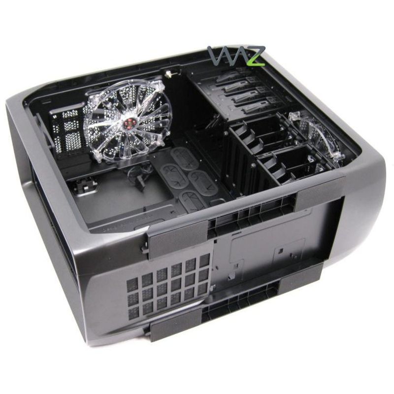 100533-6-gabinete_corsair_graphite_series_600t_preto_cc600tm-5
