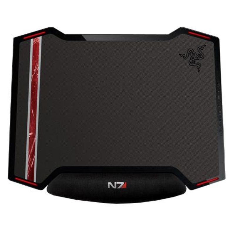 103203-4-mouse_pad_razer_vespula_mass_effect_3_edition_box-5