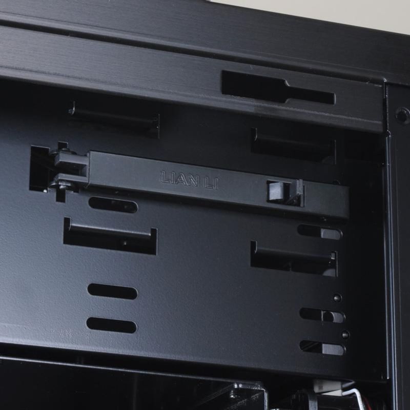 104337-12-gabinete_lian_li_pc_a75x_preto_box-5