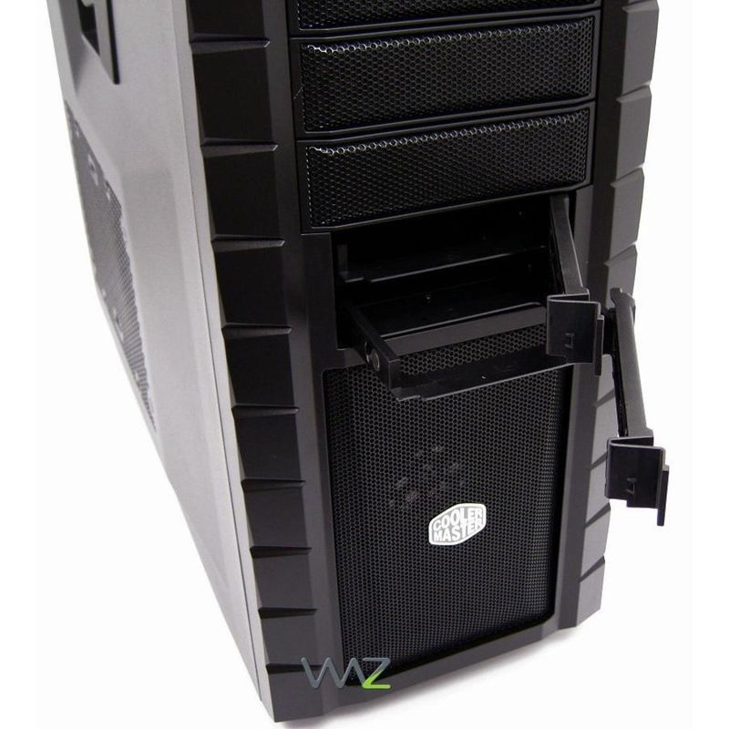 105202-3-gabinete_cooler_master_haf_xm_preto_rc_922xm_kkn1_ad_box-5