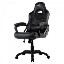 Cadeira Gamer AEROCOOL AC80C EN55031 (Preta, até 120kg, encosto e braços fixos)