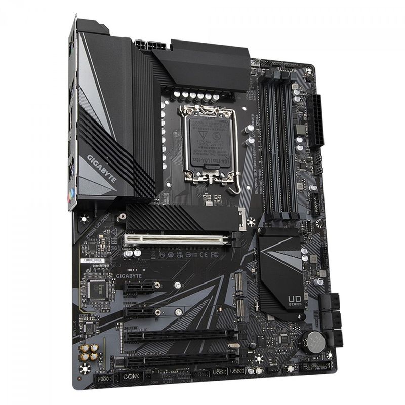 123541-4-Placa_mae_LGA1700_DDR4_GIGABYTE_Z690_UD_ATX_123541